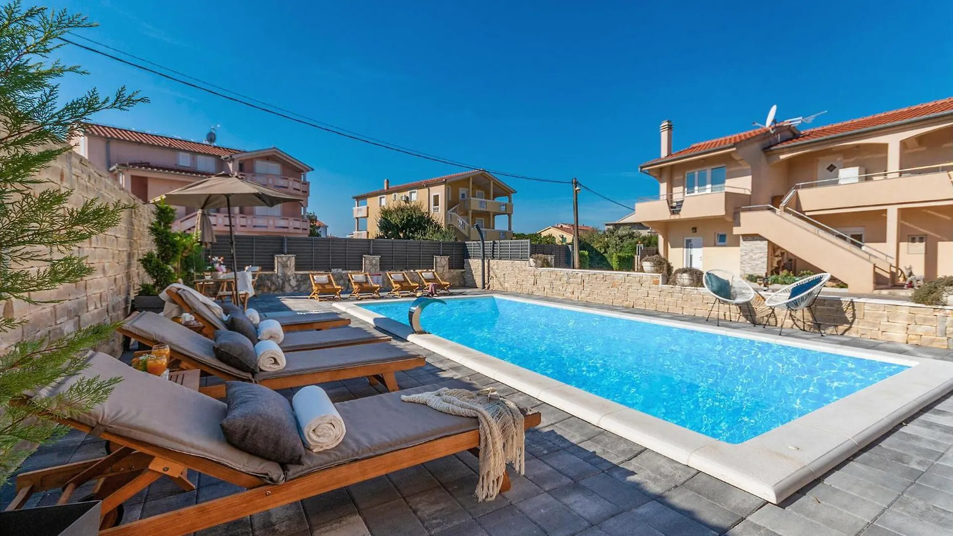 Awesome Apartment In Biograd Na Moru With Kitchen