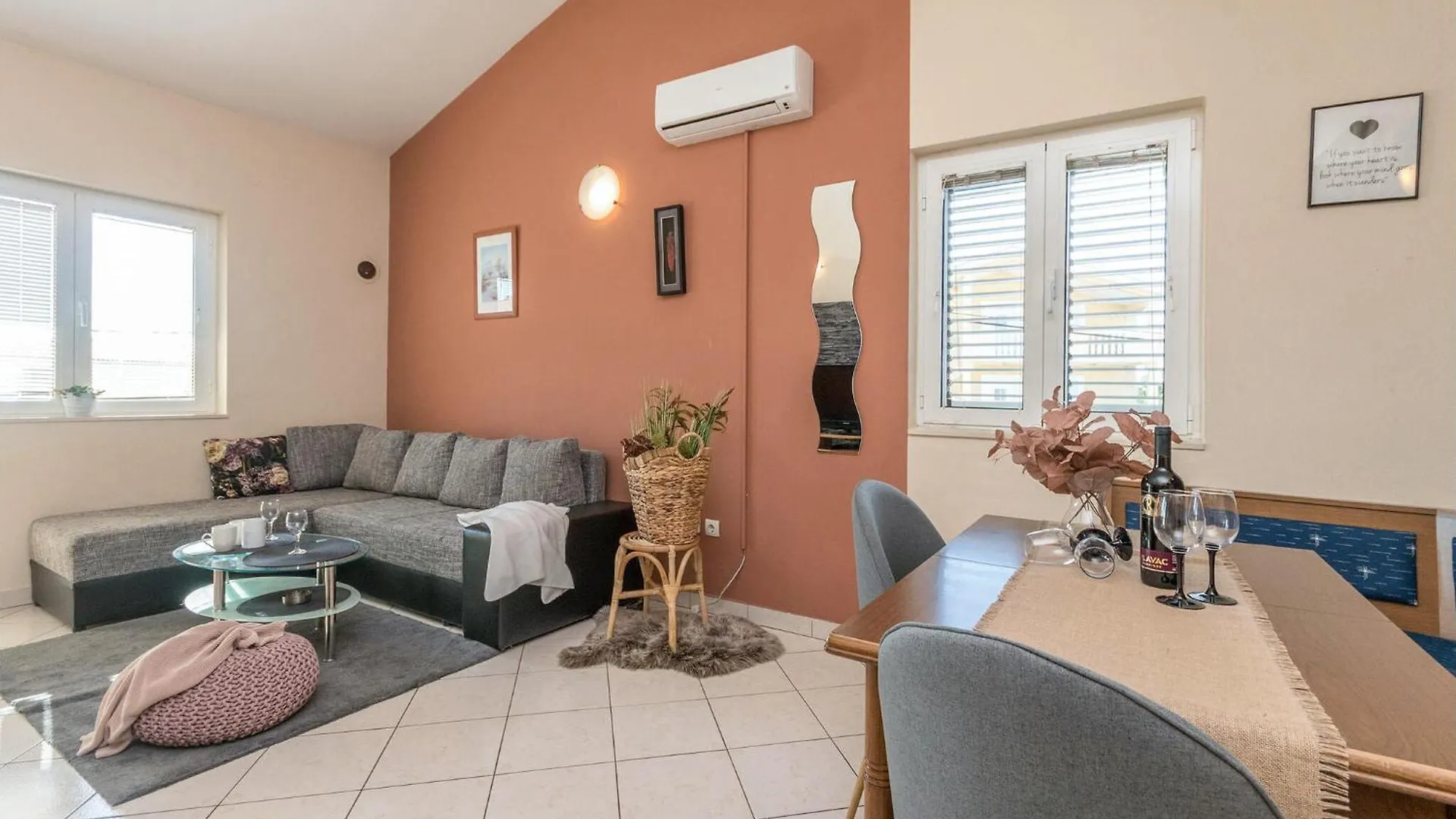 Awesome Apartment In Biograd Na Moru With Kitchen
