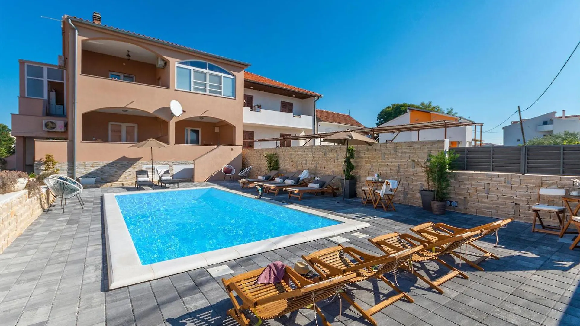 Awesome Apartment In Biograd Na Moru With Kitchen